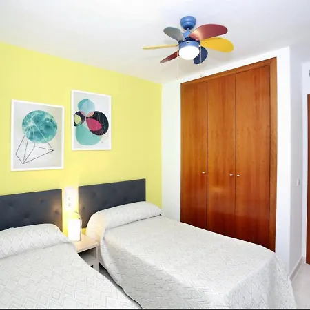 Apartamento Apartamento Denia, 2 Dormitorios, 5 Personas - Es-262-40 *
